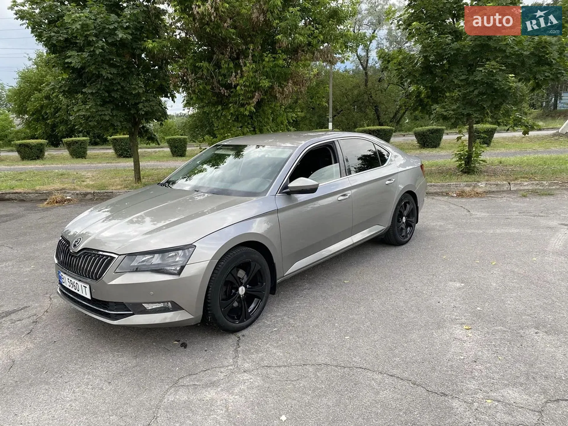 2018 Skoda Superb - мініатюра 3