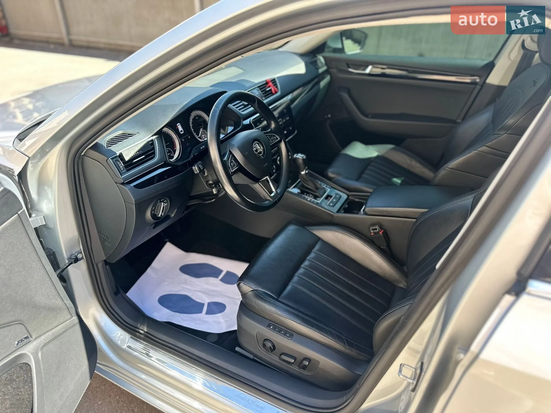 2017 Skoda Superb - мініатюра 38