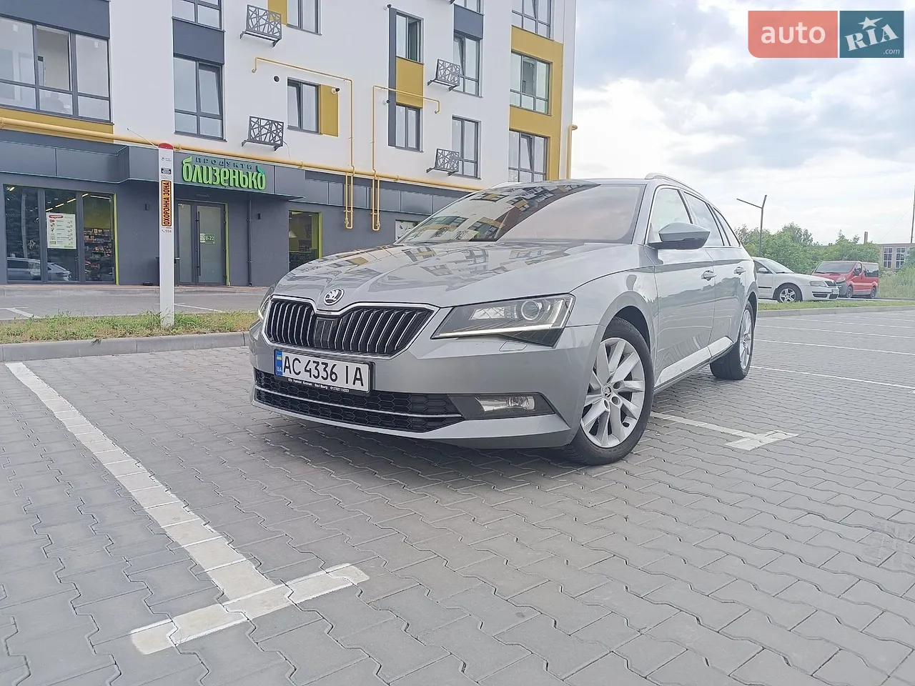 2018 Skoda Superb - мініатюра 11