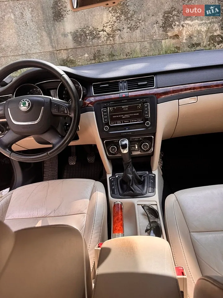 2012 Skoda Superb - мініатюра 15