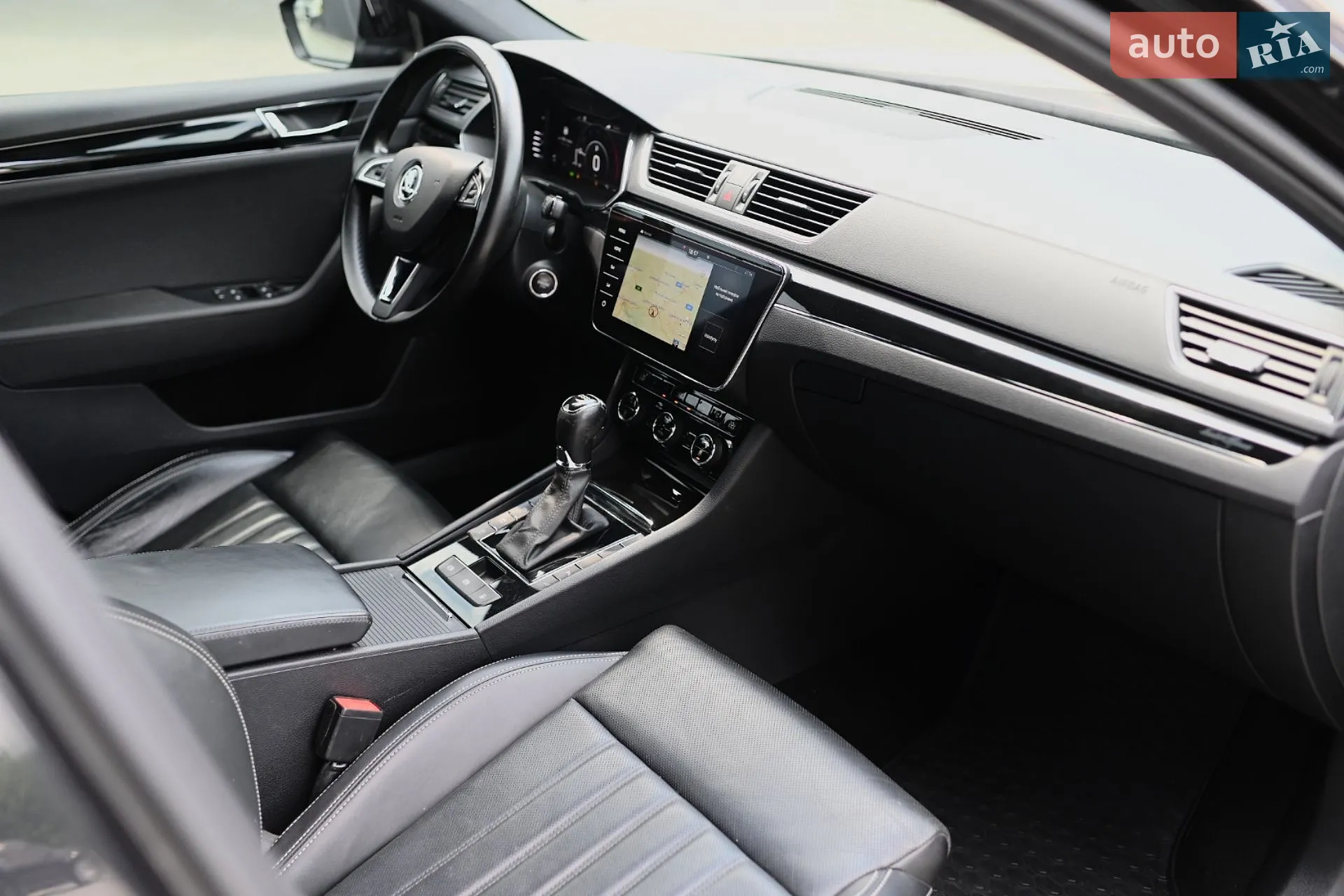 2019 Skoda Superb - мініатюра 14