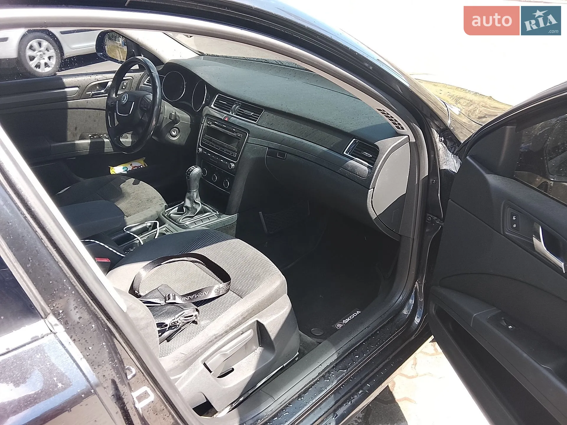 2011 Skoda Superb - мініатюра 14