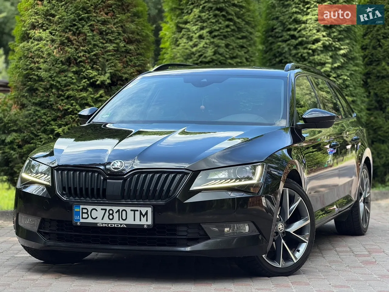 2017 Skoda Superb - мініатюра 28