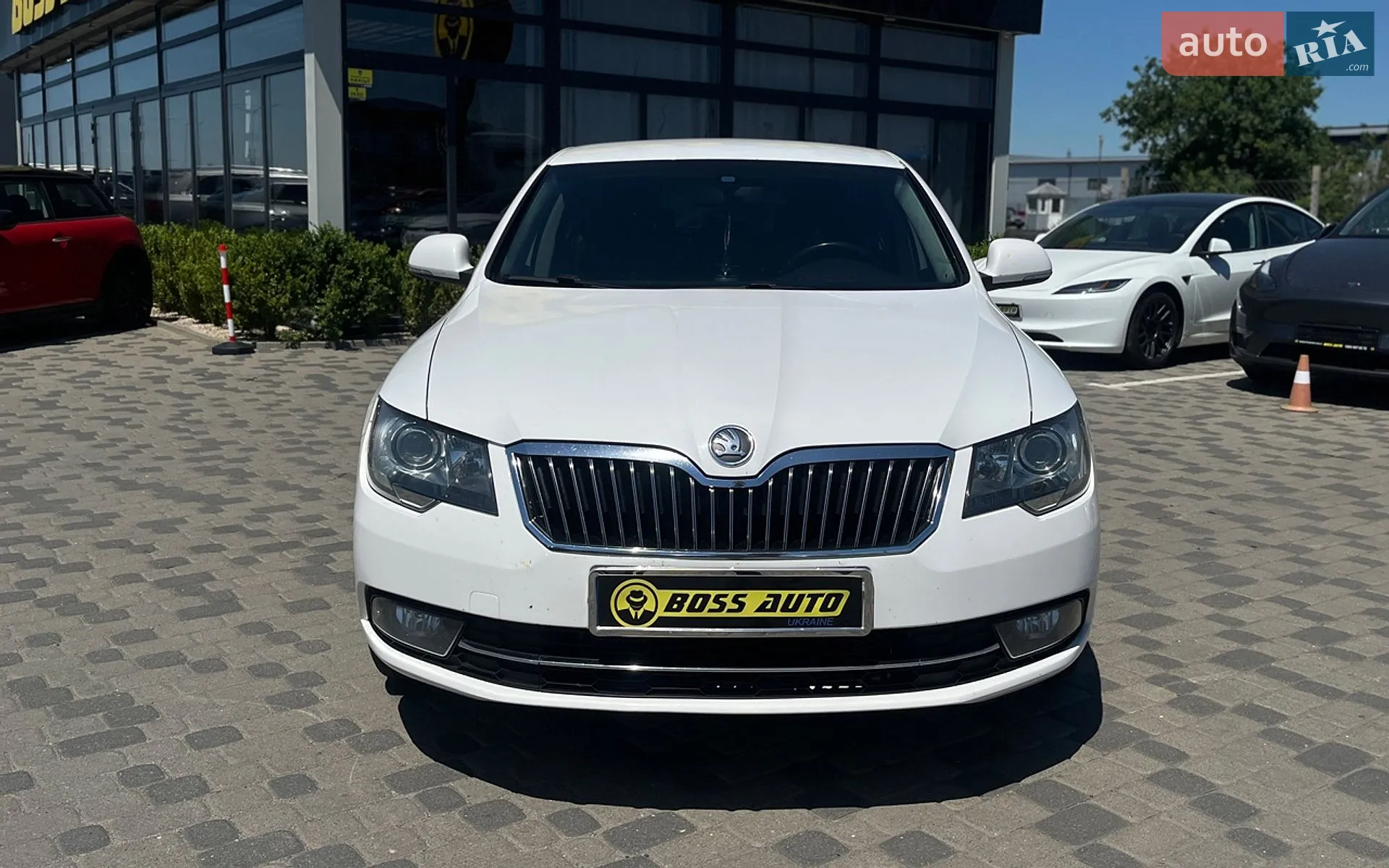 2014 Skoda Superb - мініатюра 2