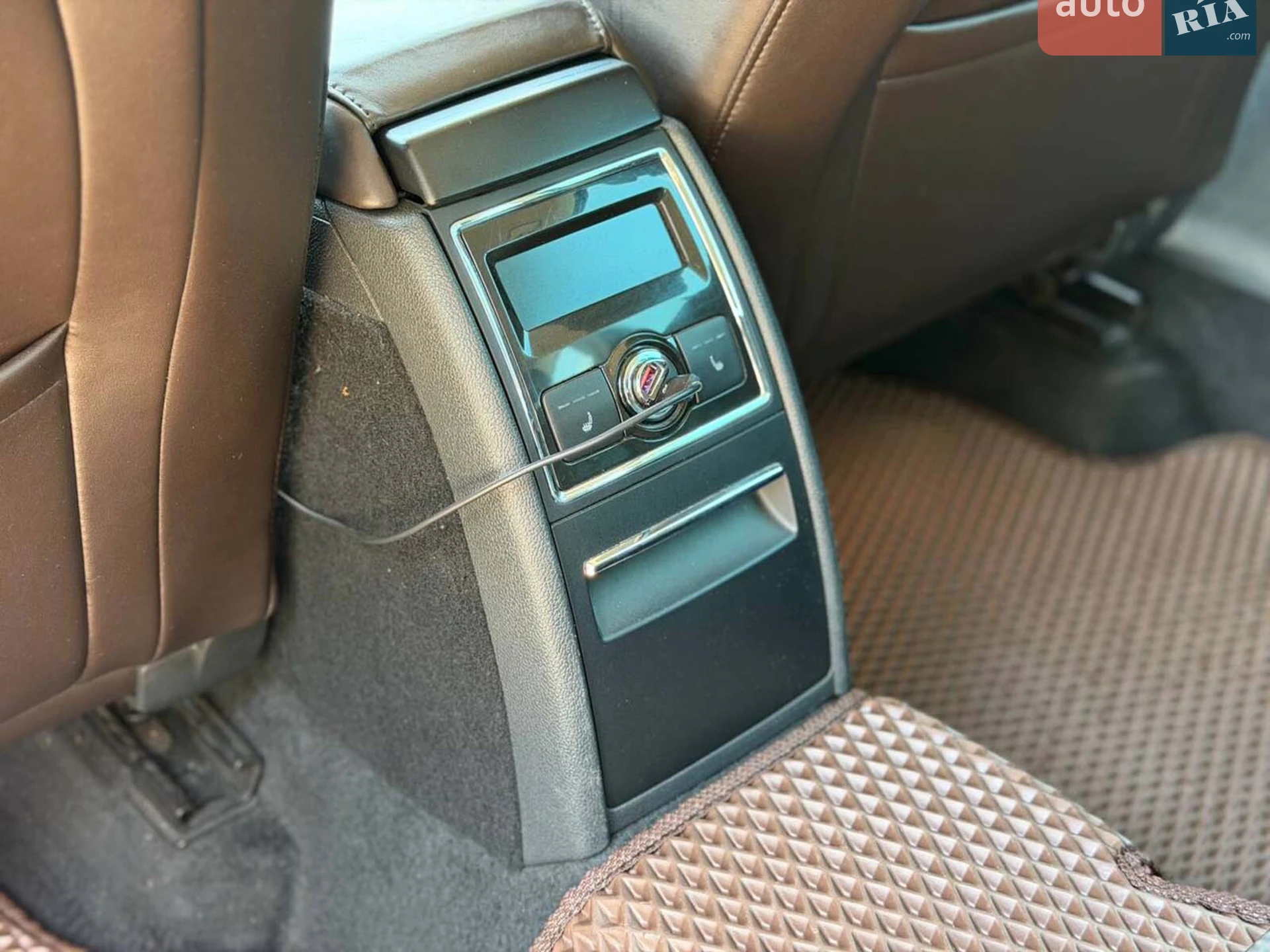 2012 Skoda Superb - мініатюра 15