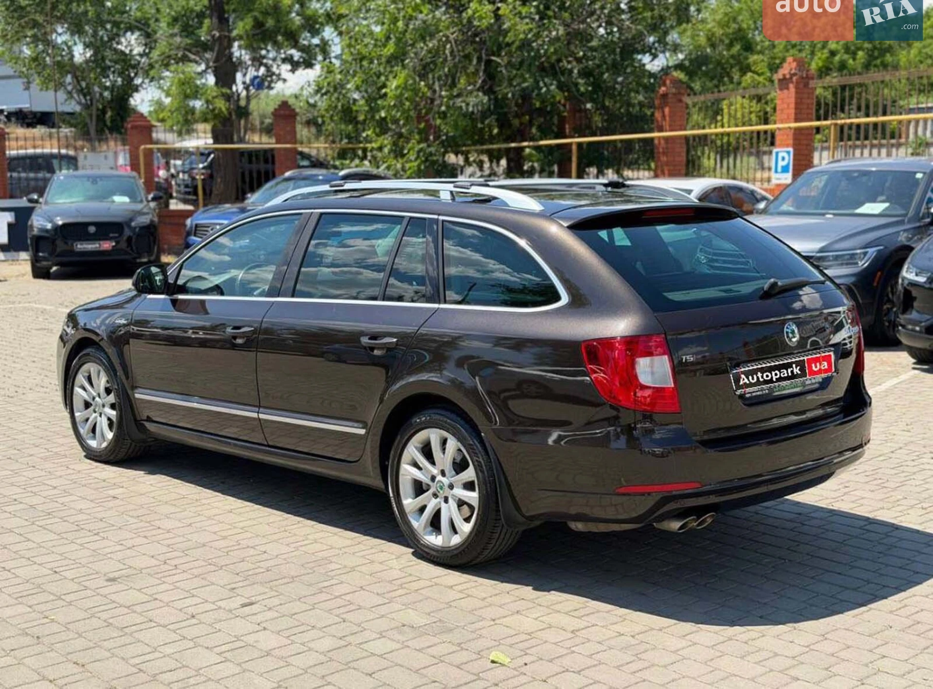 2012 Skoda Superb - мініатюра 6