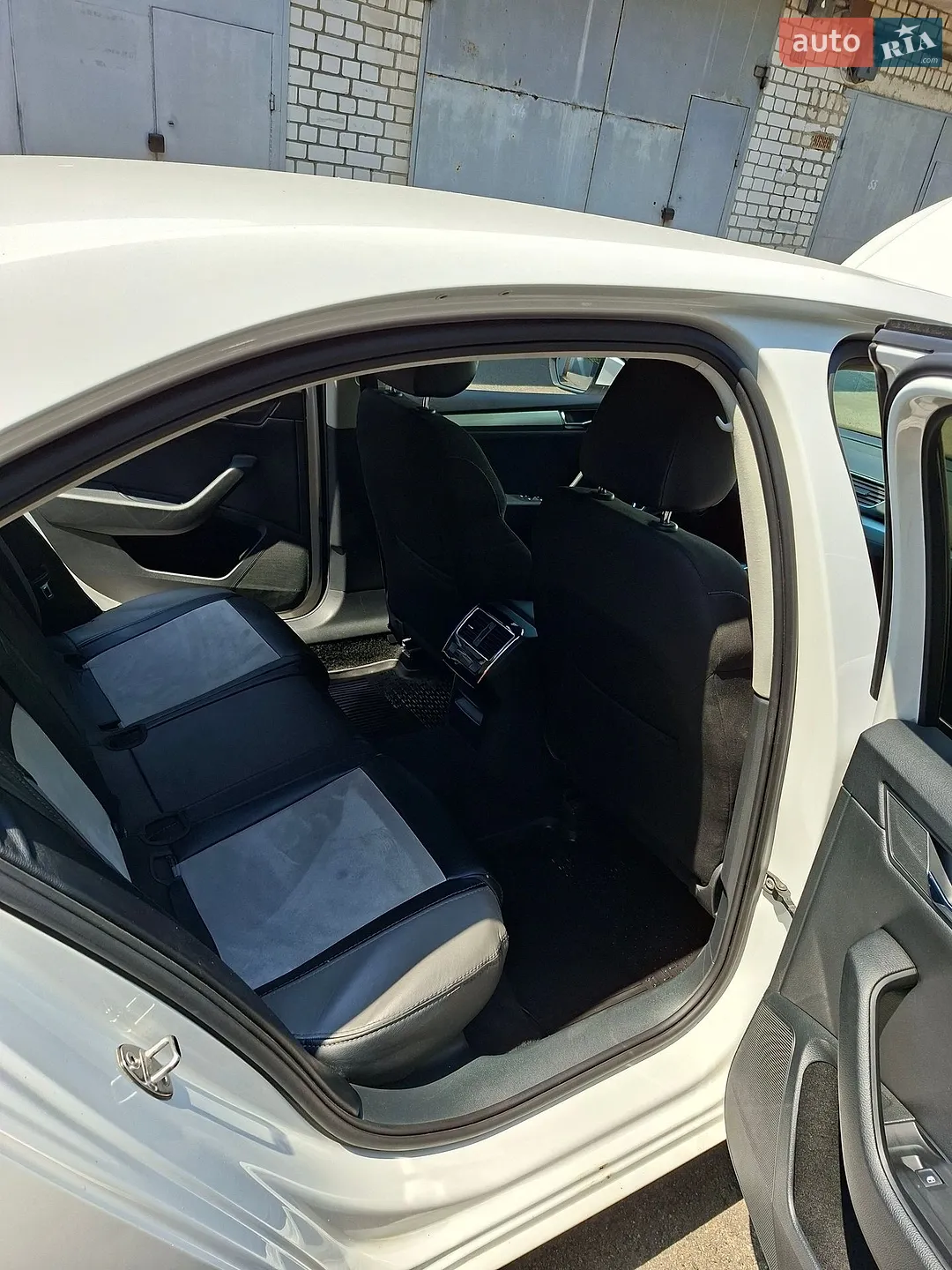 2015 Skoda Superb - мініатюра 8
