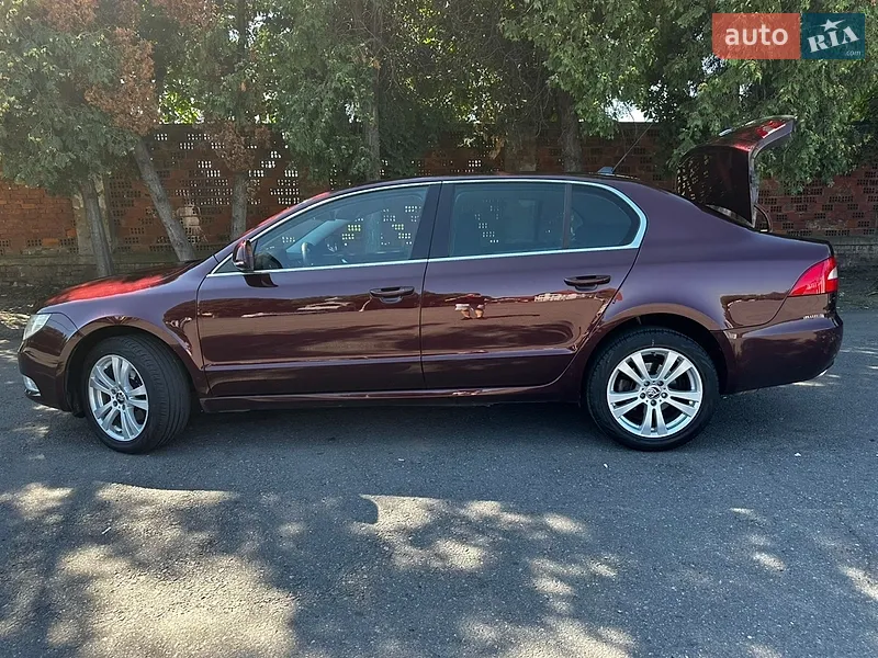 Skoda Superb 2008 VIN TMBAF73TX99015678 фото оголошення 4 з 57