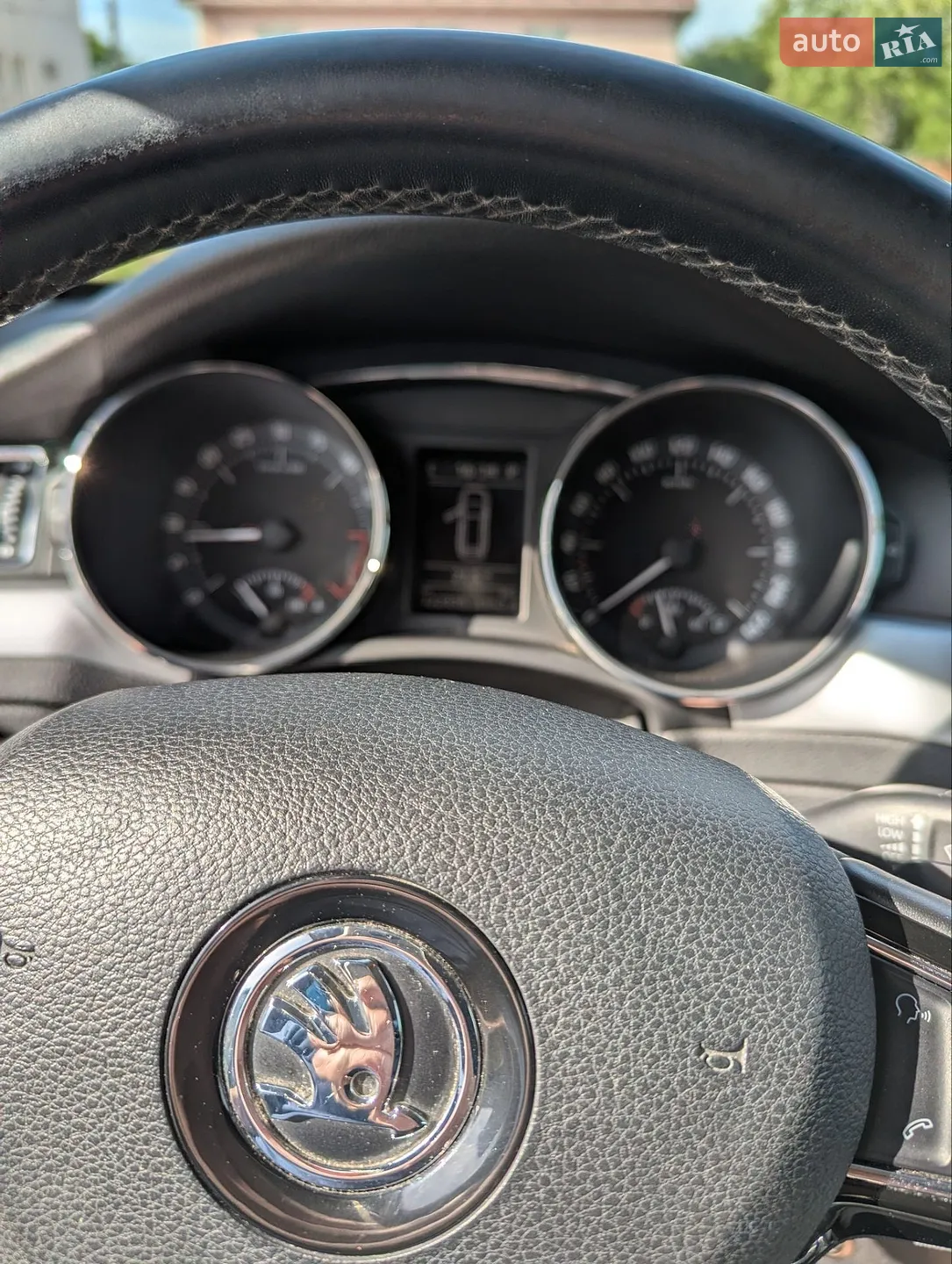 2015 Skoda Superb - мініатюра 22