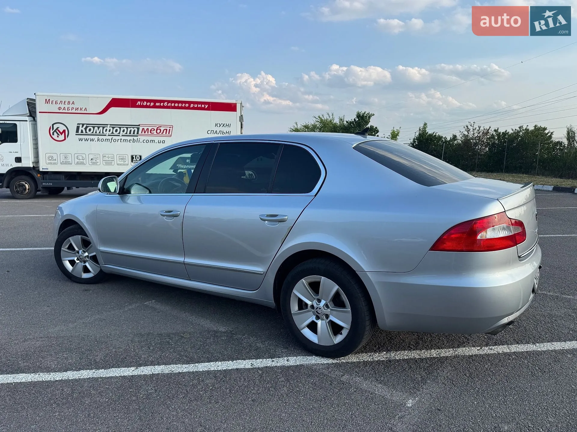 2011 Skoda Superb - мініатюра 4