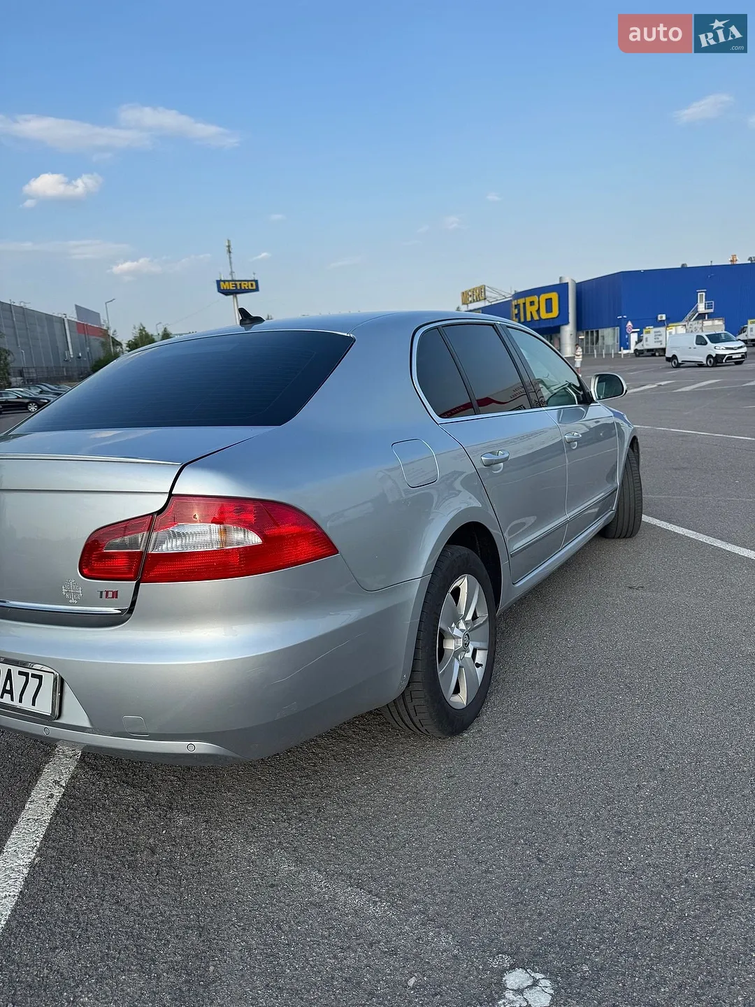2011 Skoda Superb - мініатюра 7