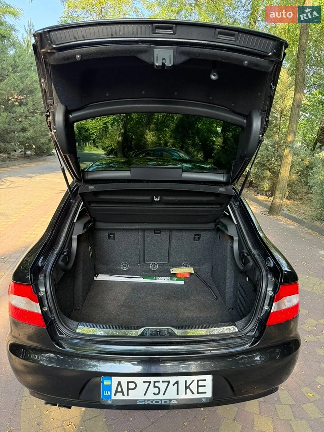 2013 Skoda Superb - мініатюра 10