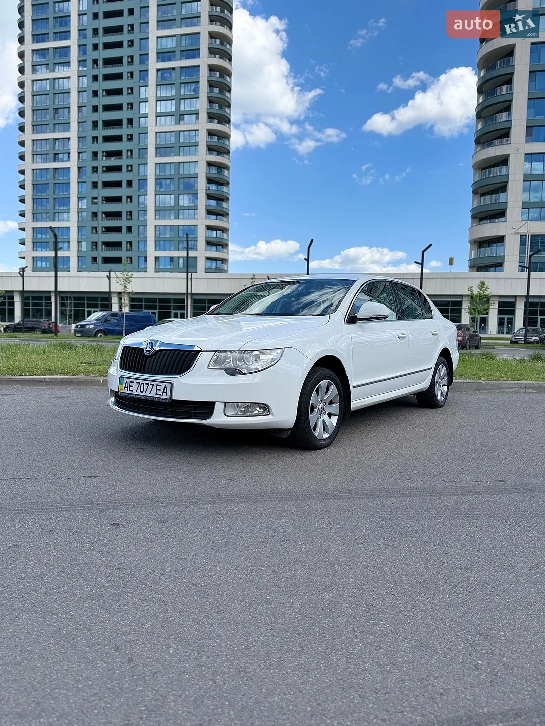 2013 Skoda Superb - мініатюра 4