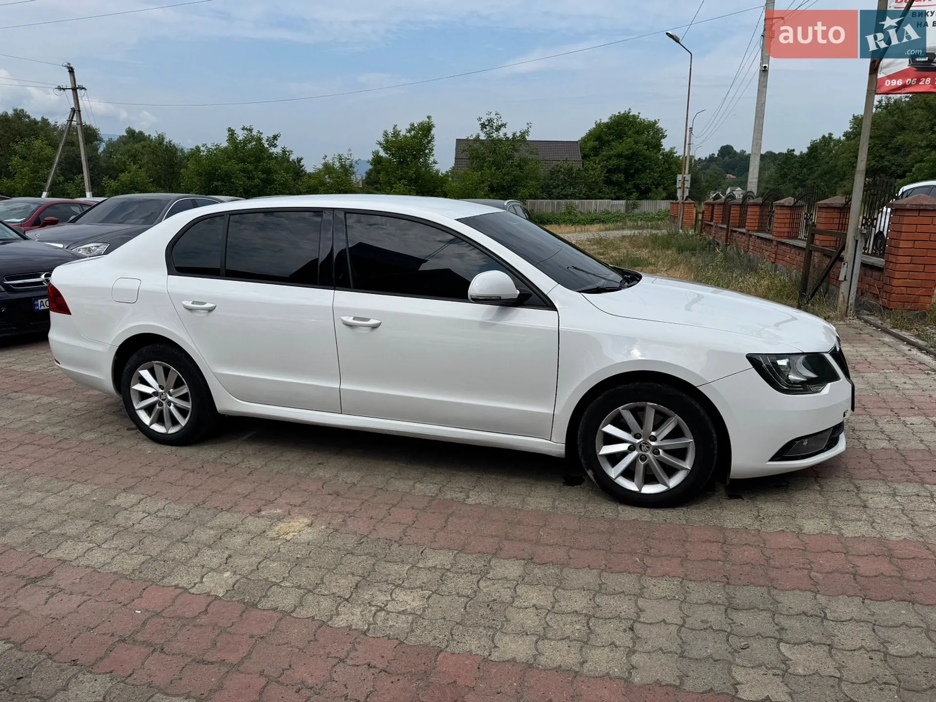 2015 Skoda Superb - мініатюра 3