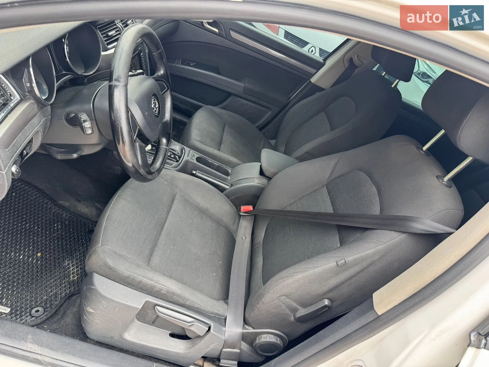 2015 Skoda Superb - мініатюра 10