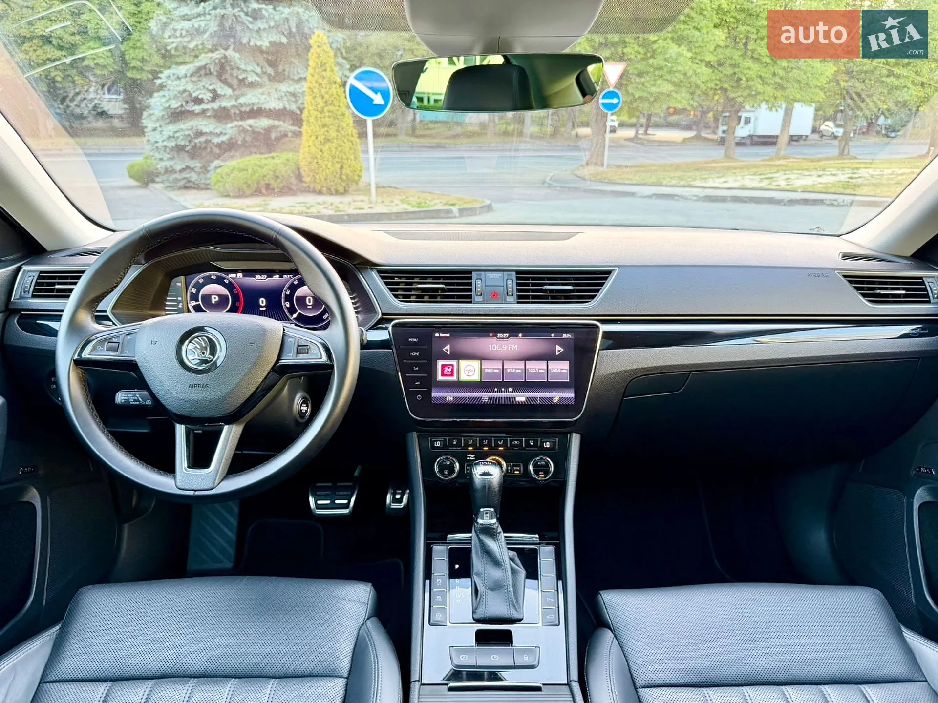 2019 Skoda Superb - мініатюра 26