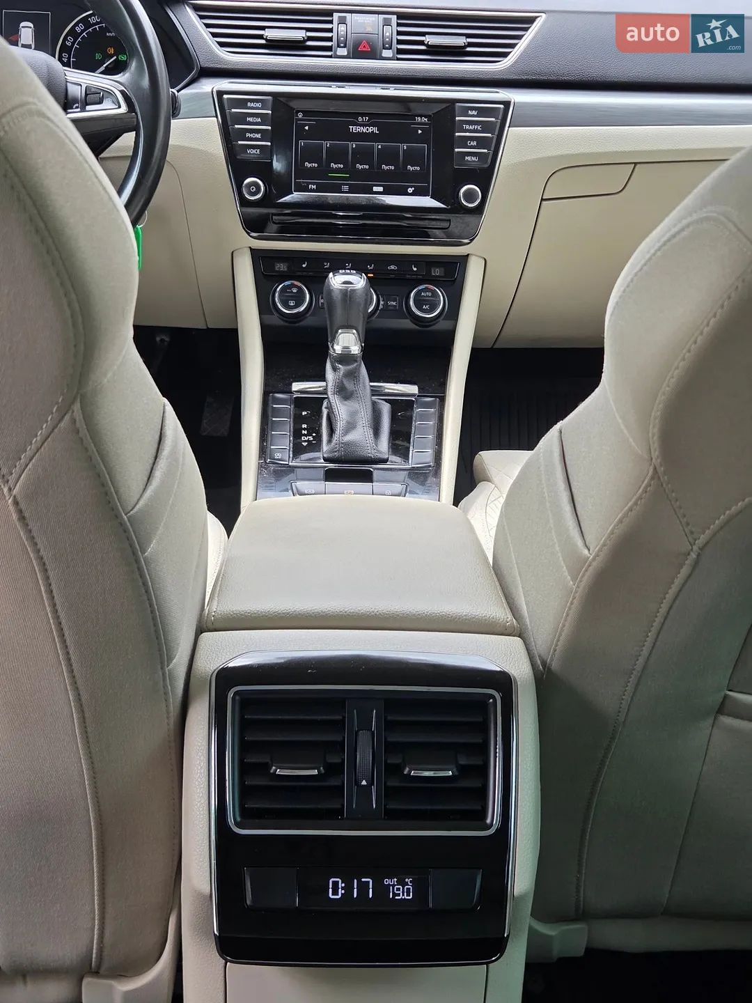2016 Skoda Superb - мініатюра 33
