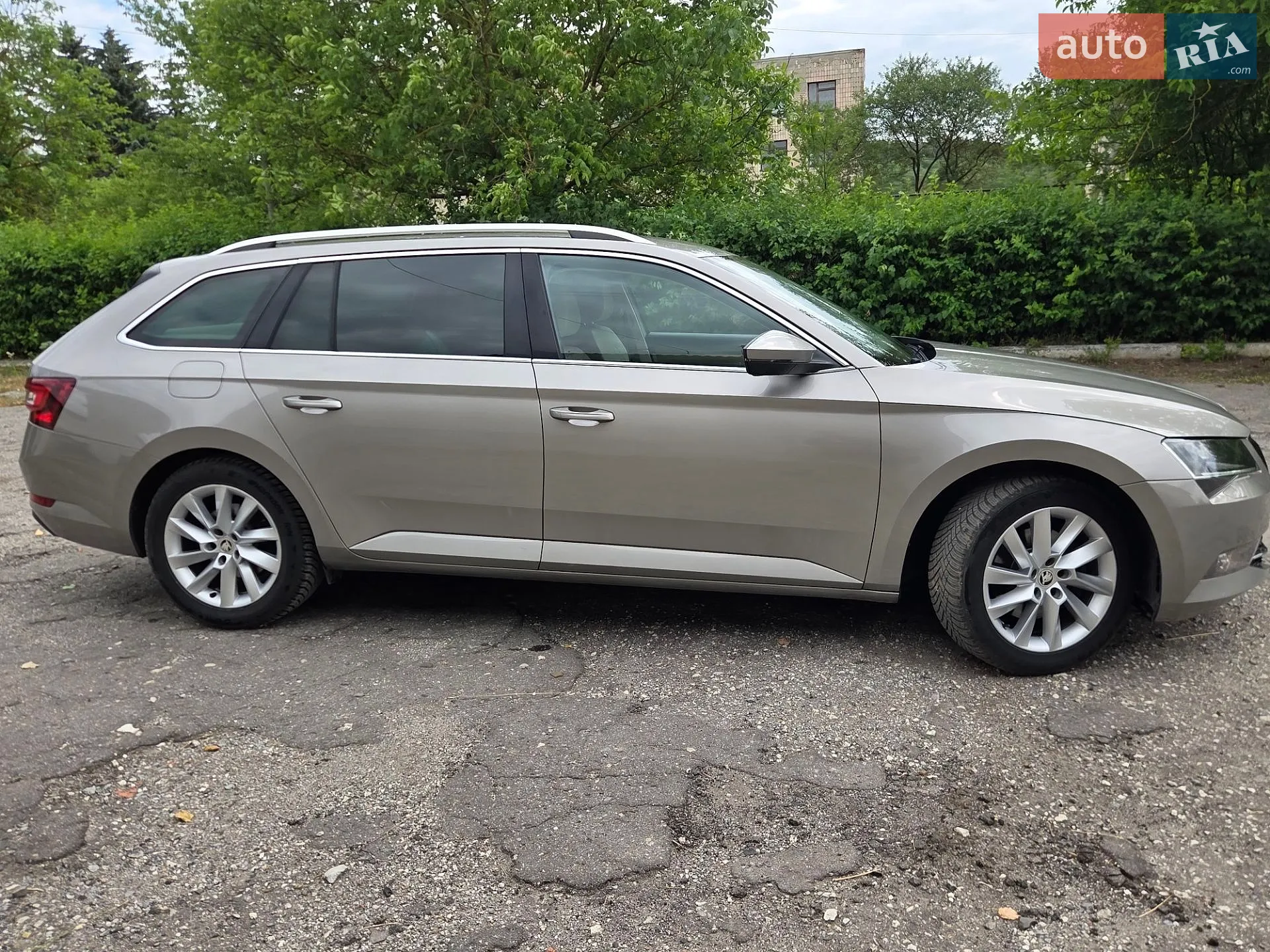 2016 Skoda Superb - мініатюра 60