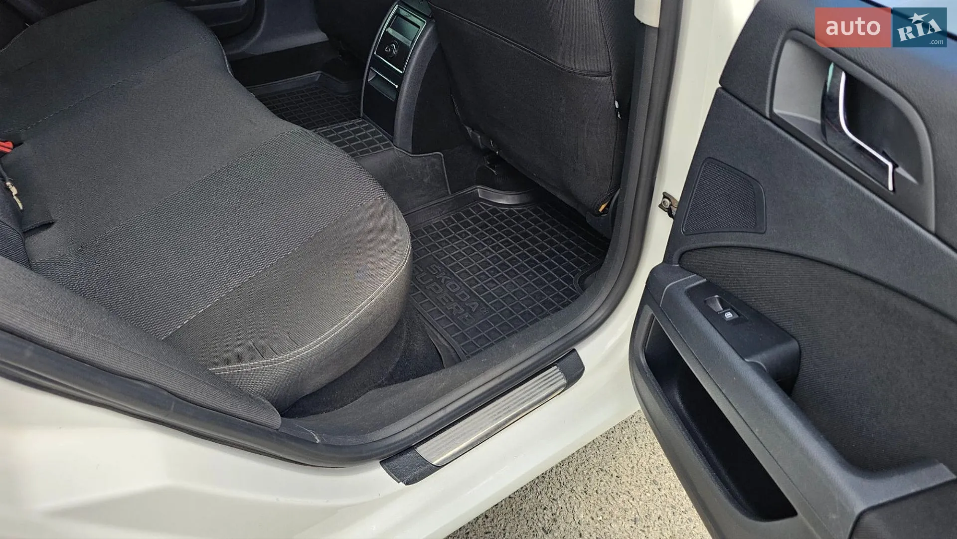 2013 Skoda Superb - мініатюра 29