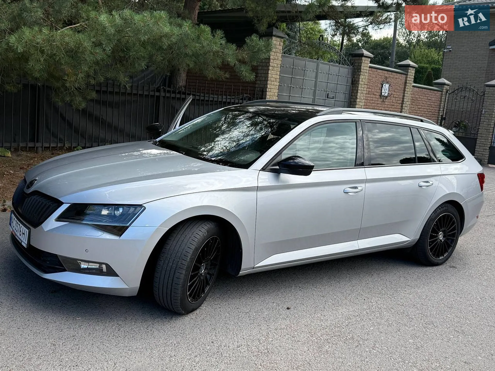 2016 Skoda Superb - мініатюра 3