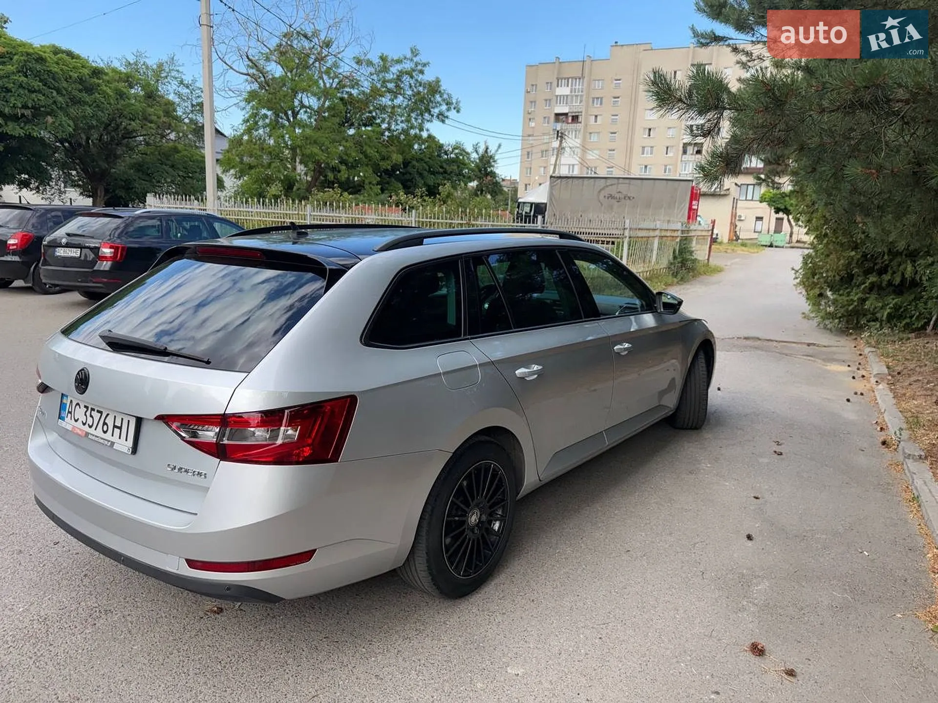 2016 Skoda Superb - мініатюра 9