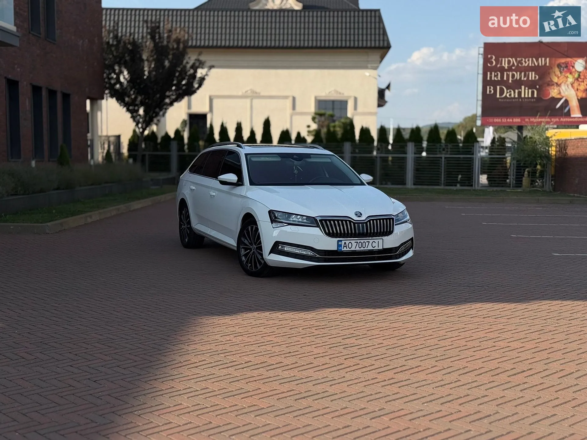 2020 Skoda Superb - мініатюра 3