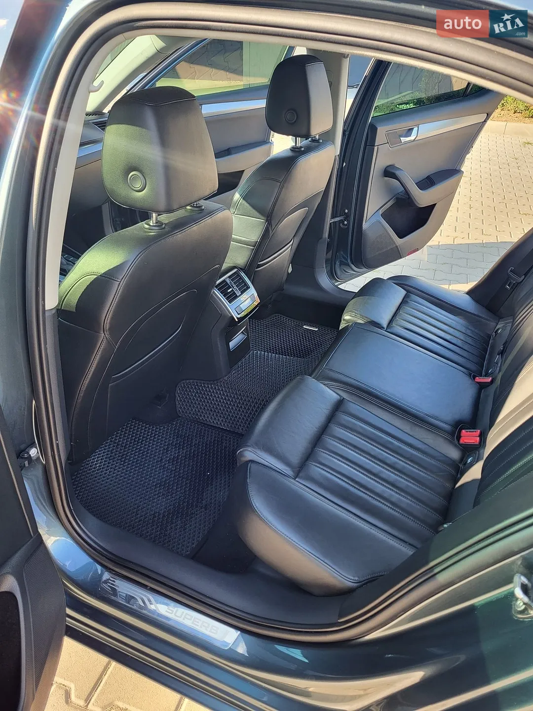 2016 Skoda Superb - мініатюра 12