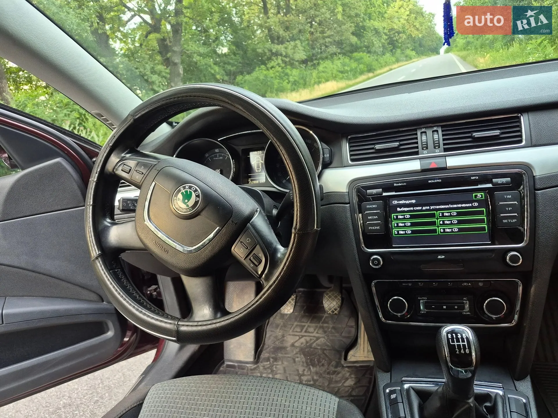 2011 Skoda Superb - мініатюра 7