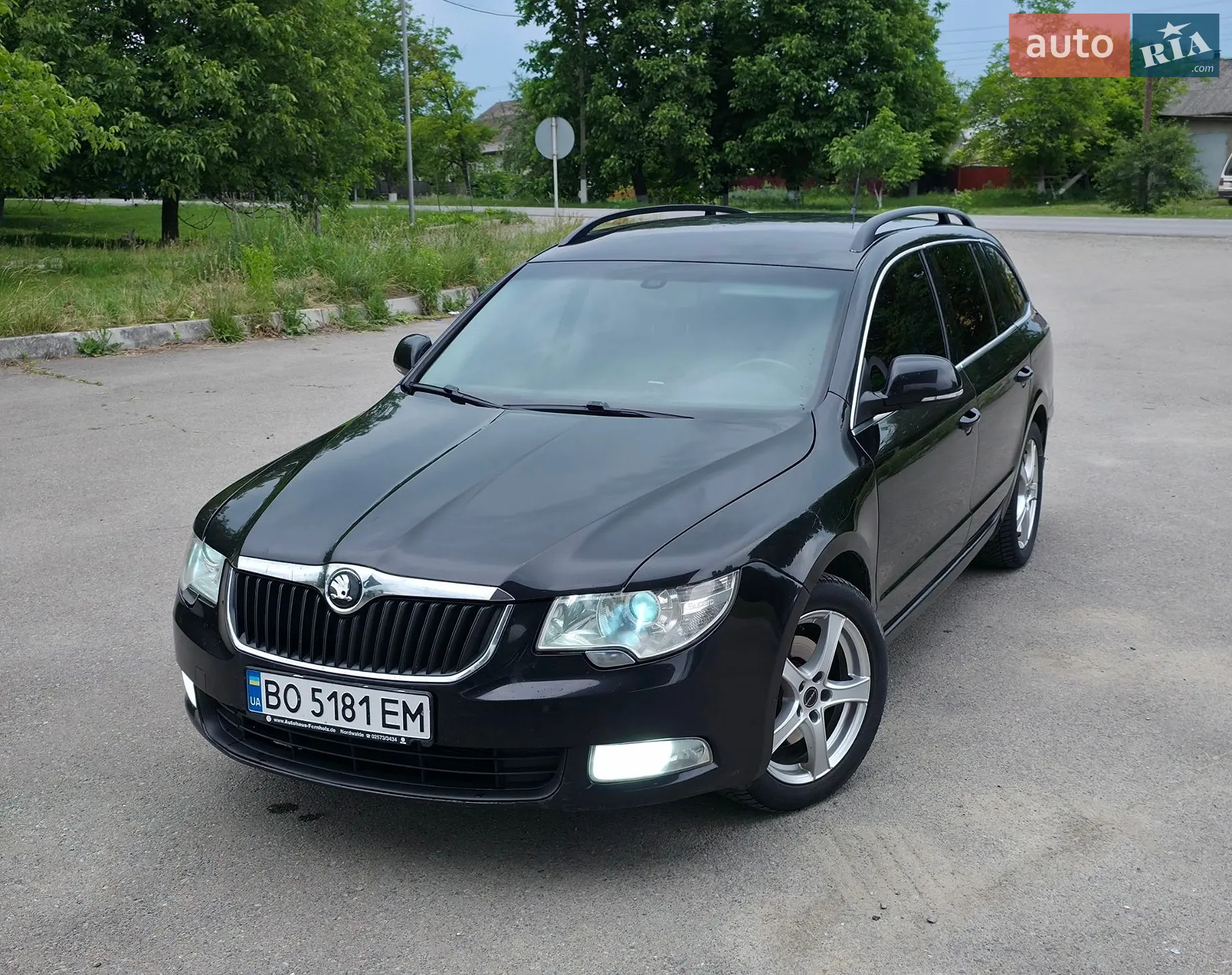 2011 Skoda Superb - мініатюра 8