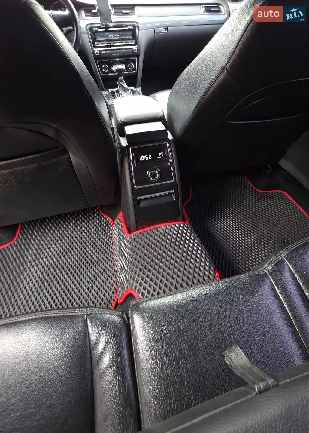 2011 Skoda Superb - мініатюра 15