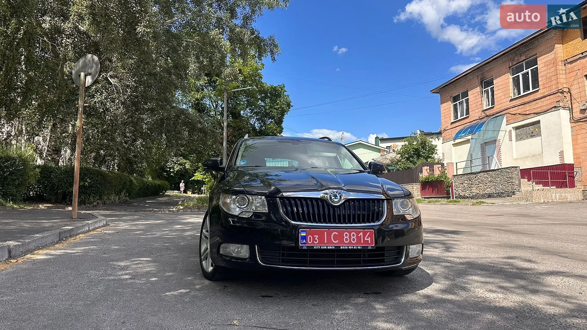 2011 Skoda Superb - мініатюра 3