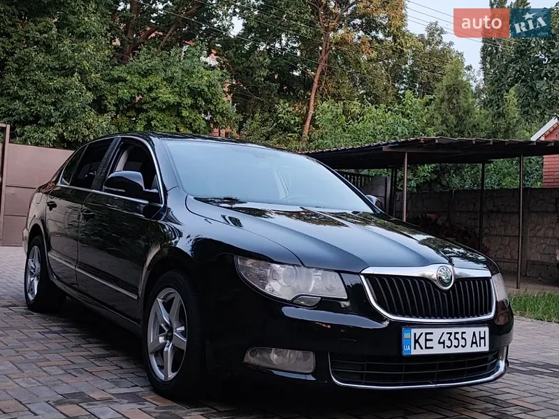 Skoda Superb 2011