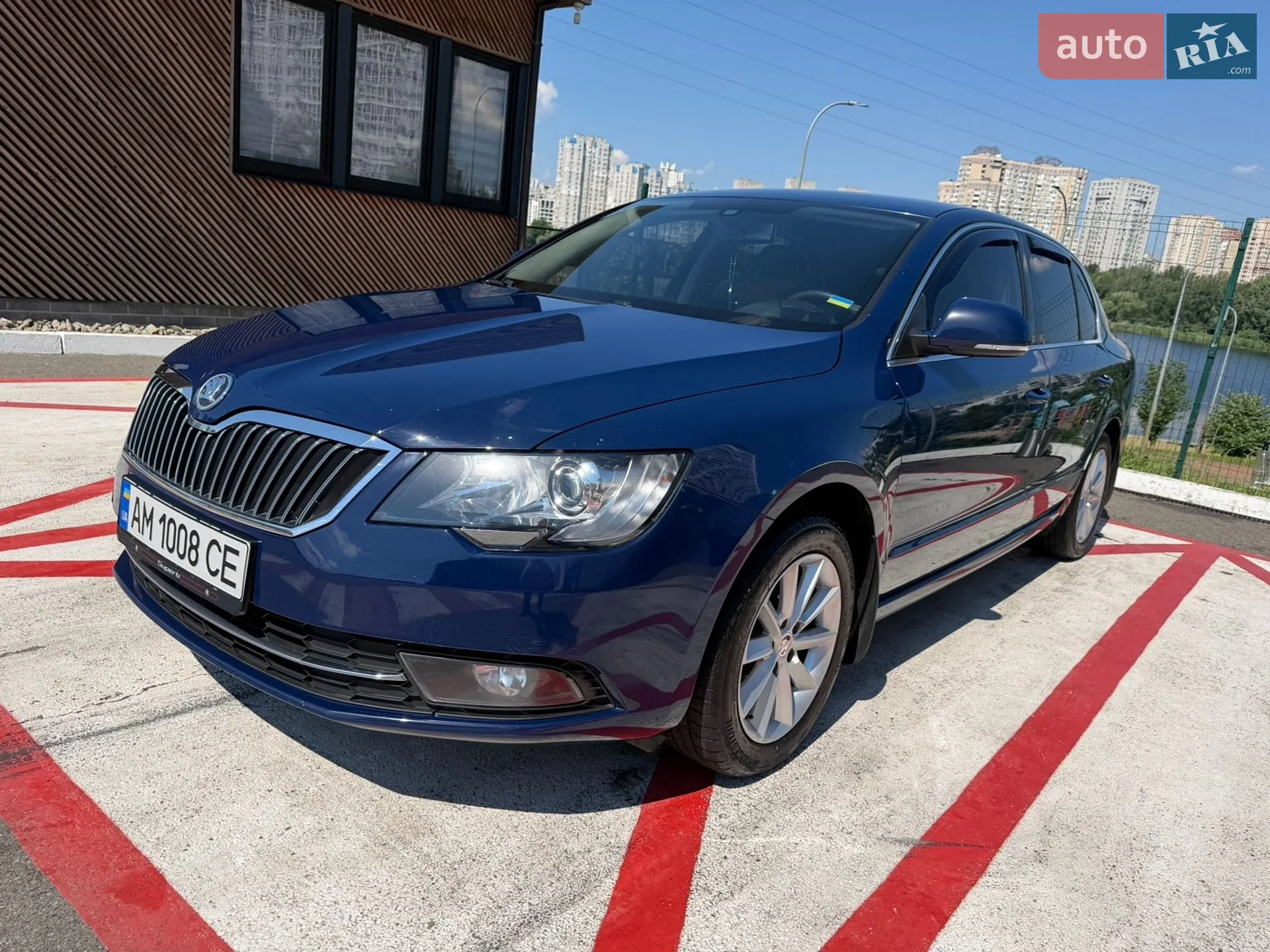 2014 Skoda Superb - мініатюра 3