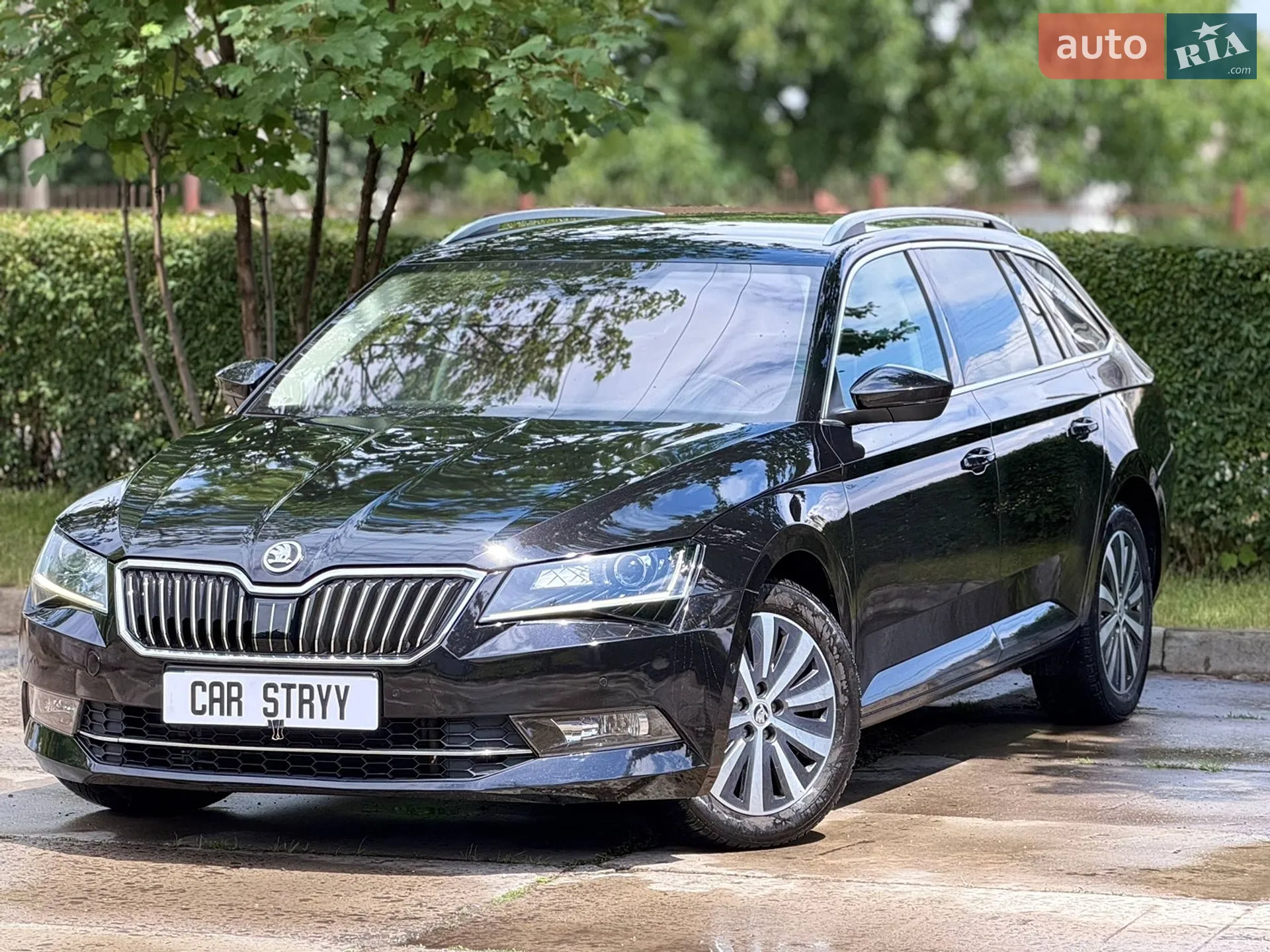 2019 Skoda Superb - мініатюра 11