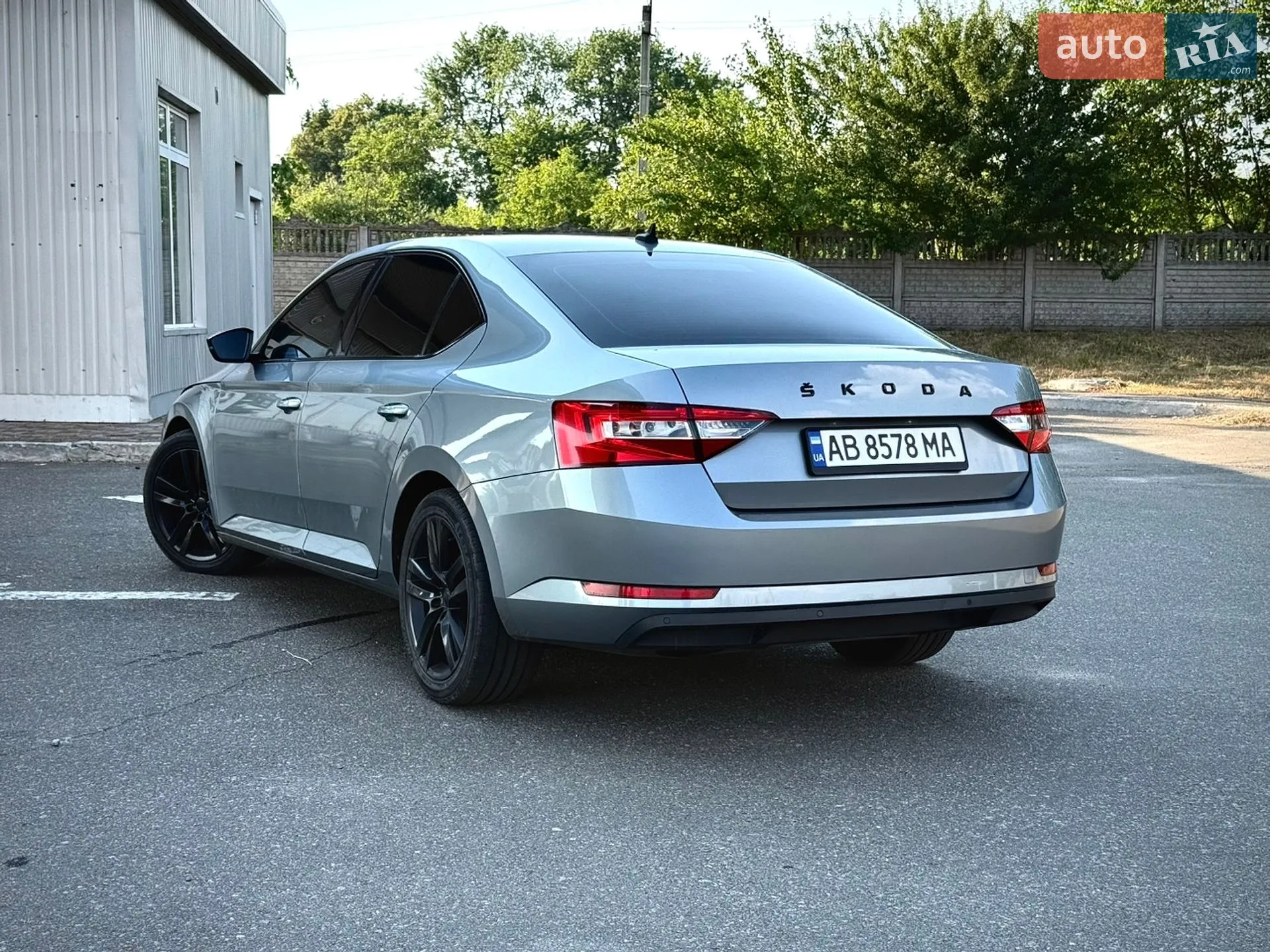 2019 Skoda Superb - мініатюра 10