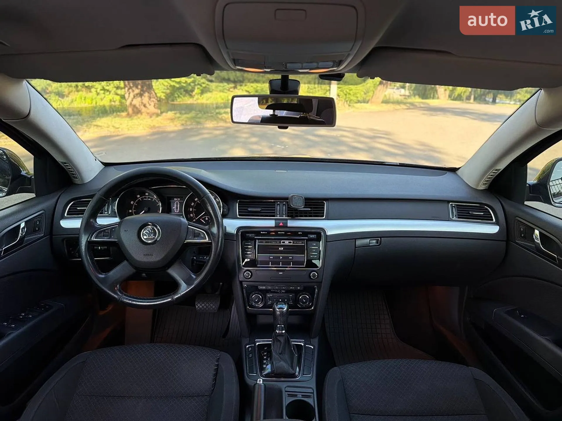 2013 Skoda Superb - мініатюра 15