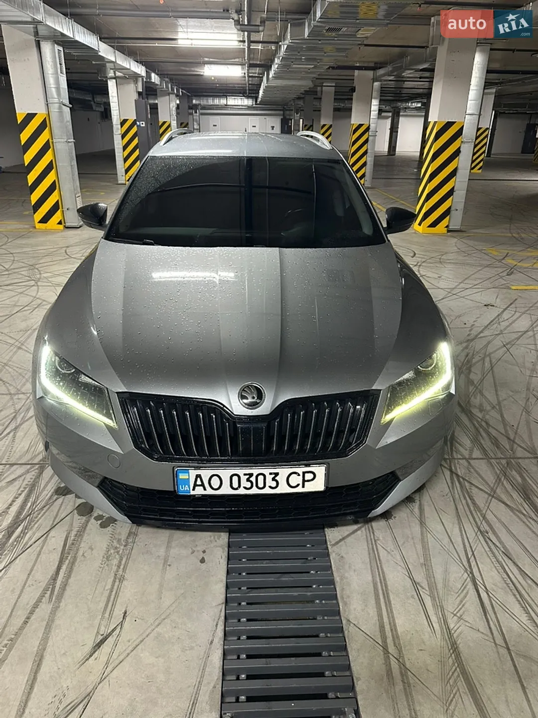 2016 Skoda Superb - мініатюра 2