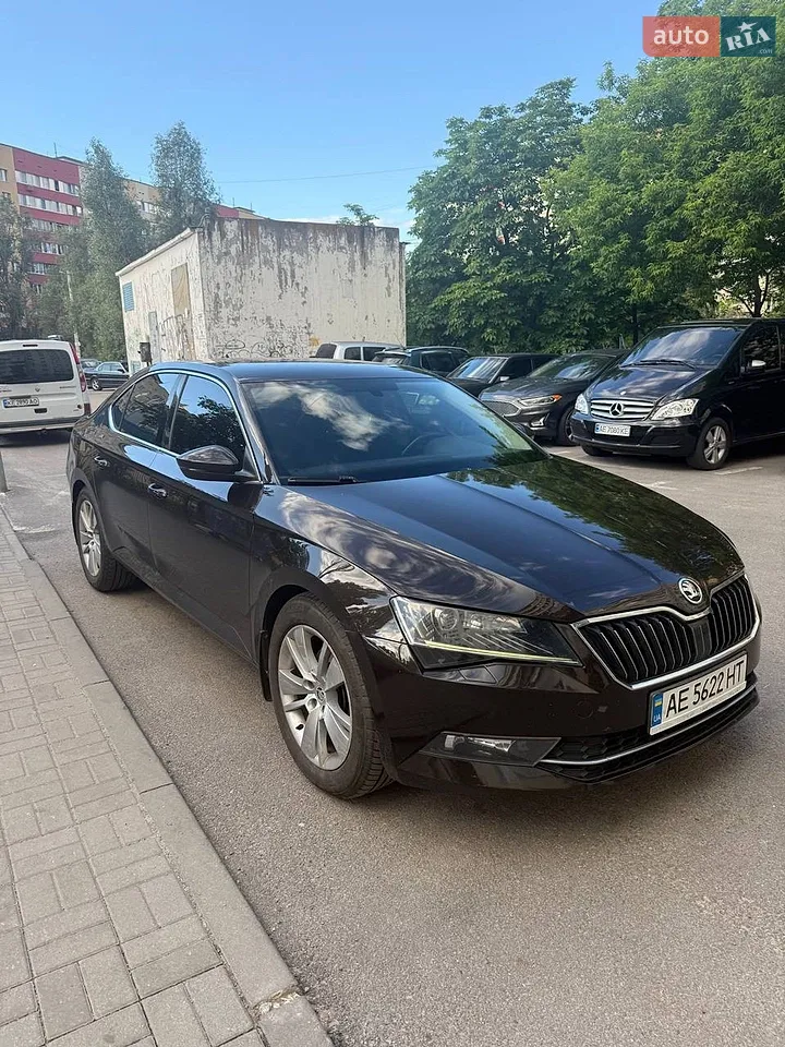 2016 Skoda Superb - мініатюра 13