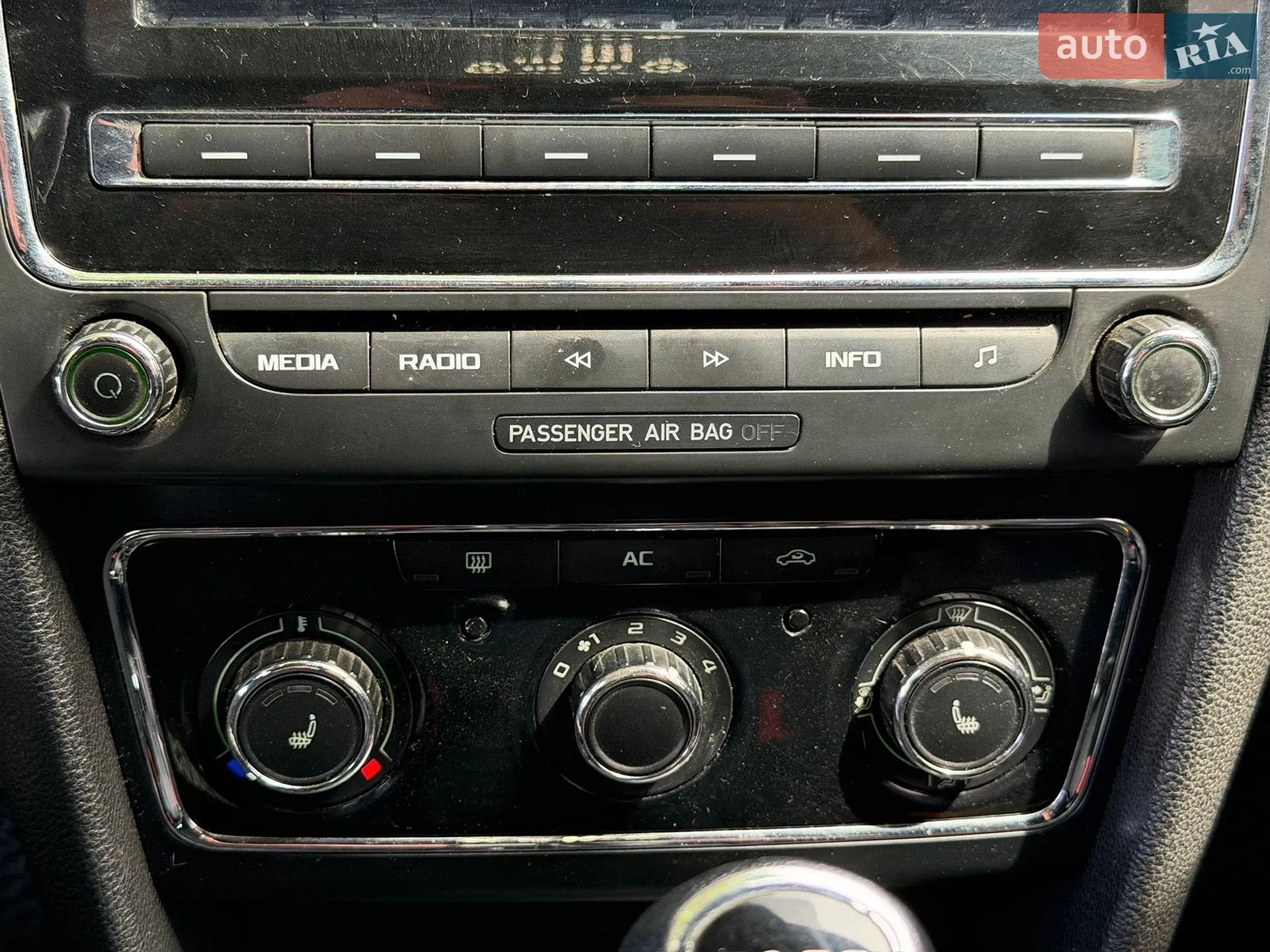 2011 Skoda Superb - мініатюра 57