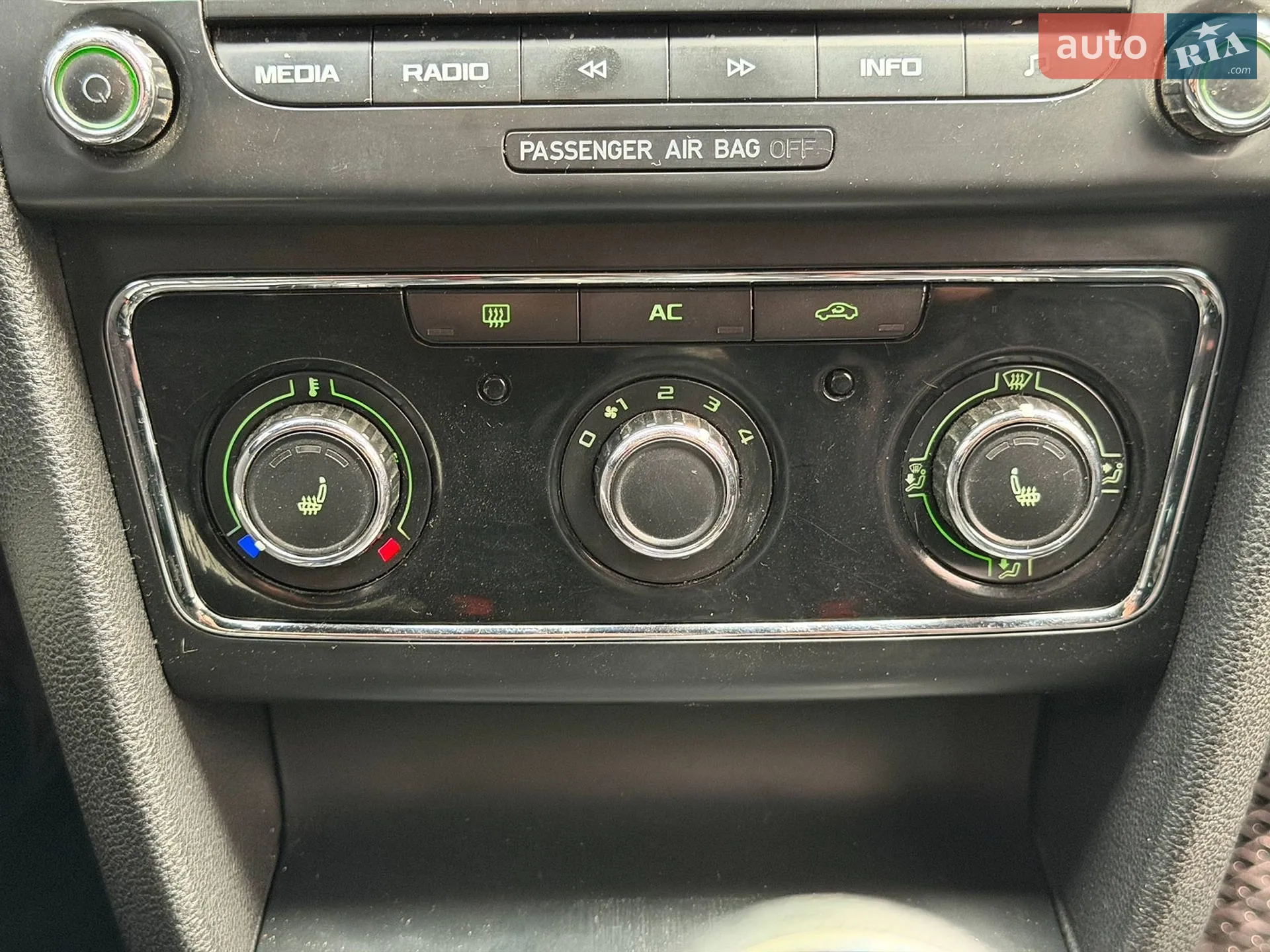 2011 Skoda Superb - мініатюра 62