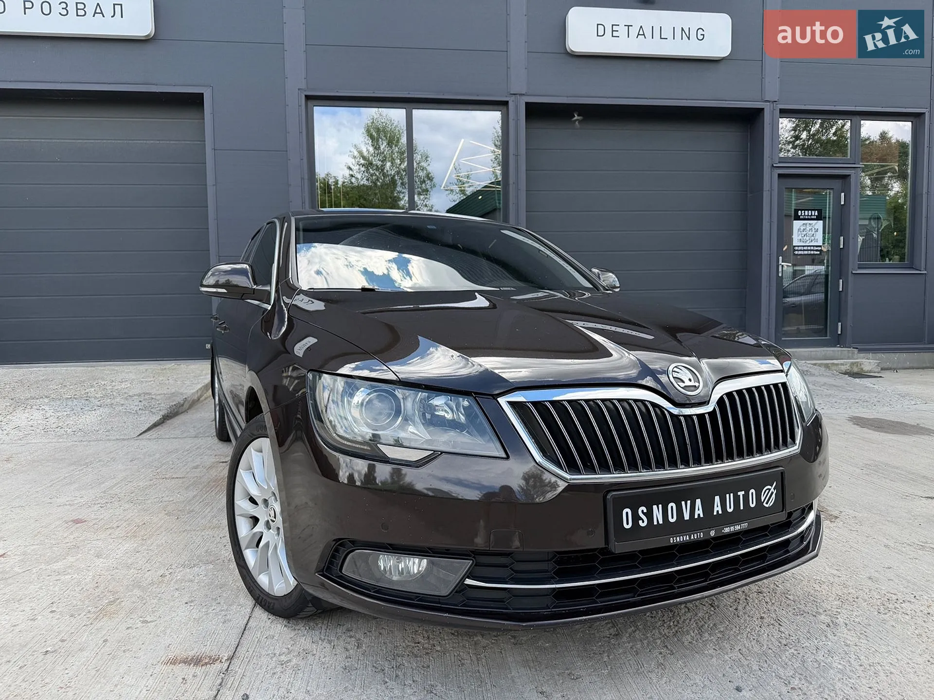 2013 Skoda Superb - мініатюра 4