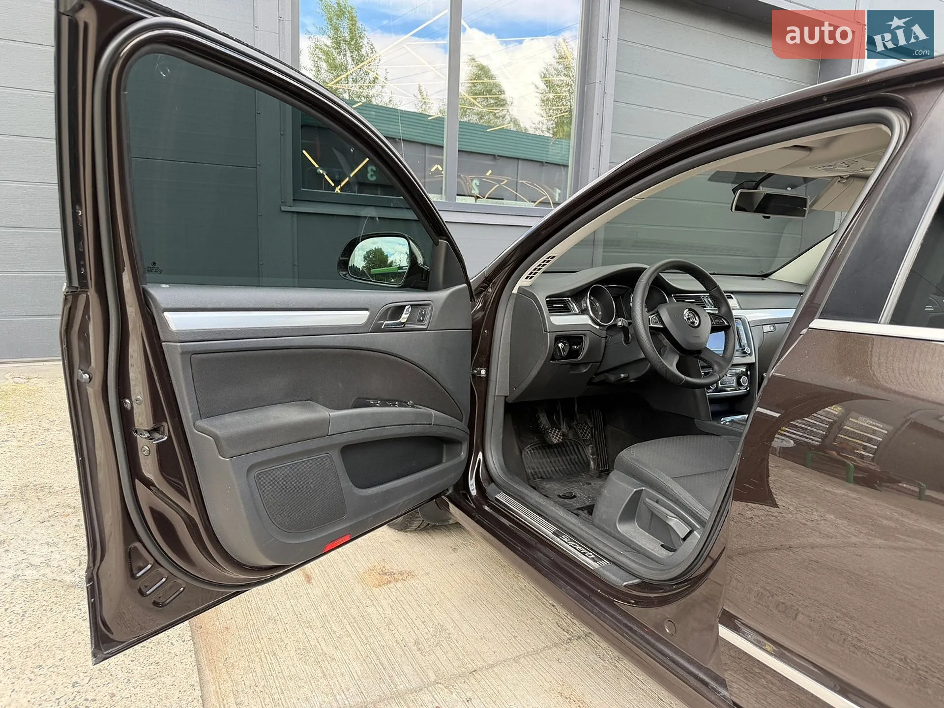 2013 Skoda Superb - мініатюра 17