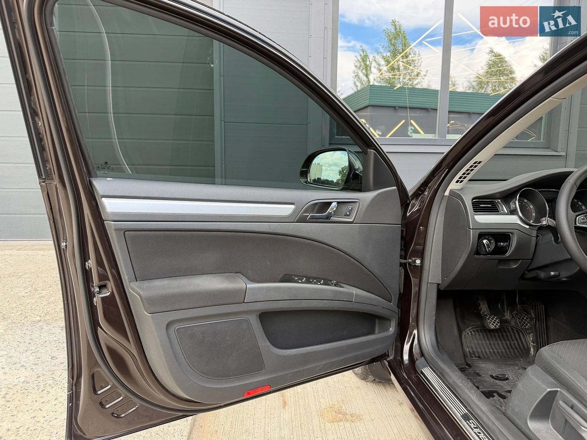 2013 Skoda Superb - мініатюра 18
