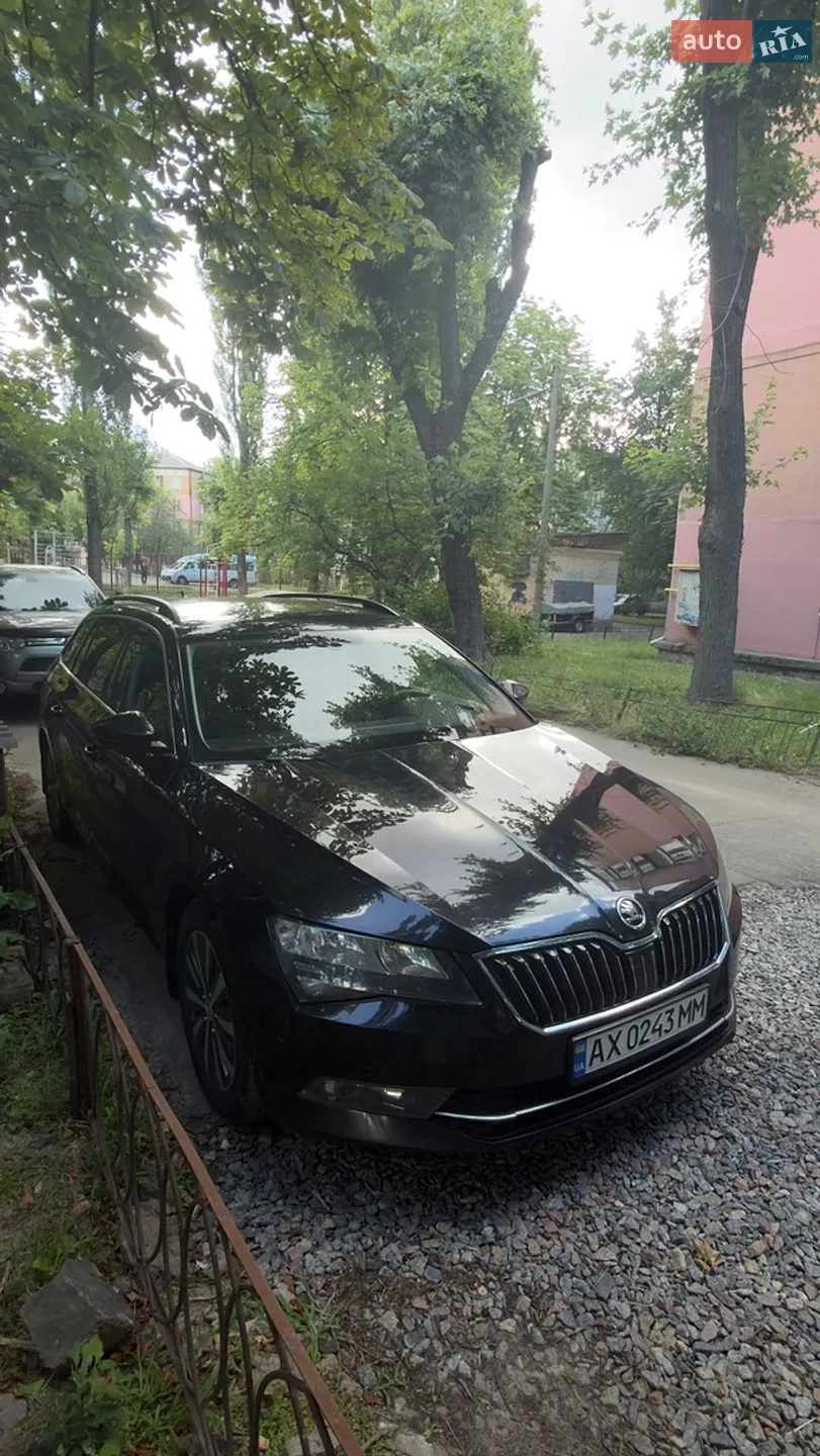 2018 Skoda Superb - мініатюра 2