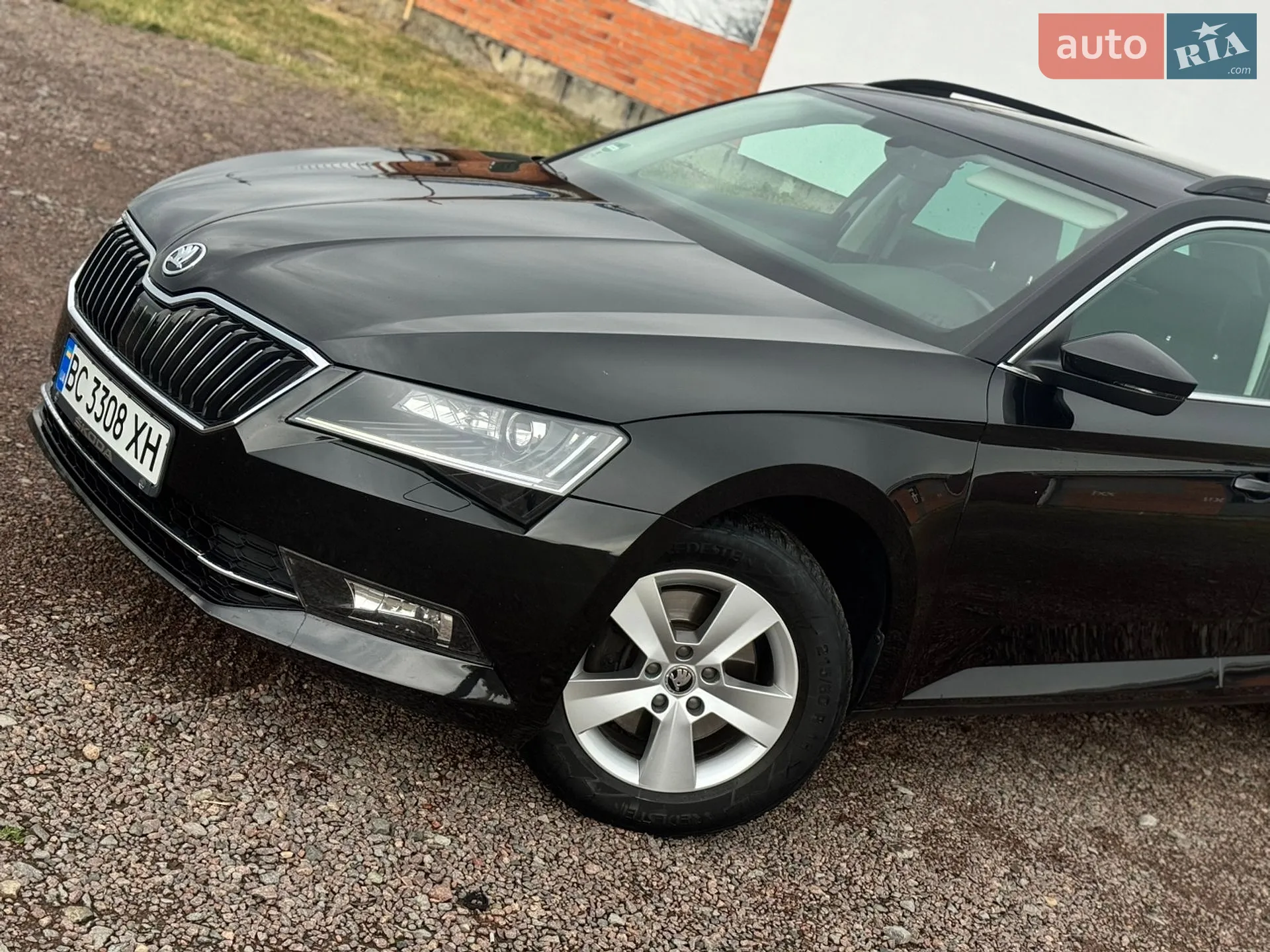 2016 Skoda Superb - мініатюра 4