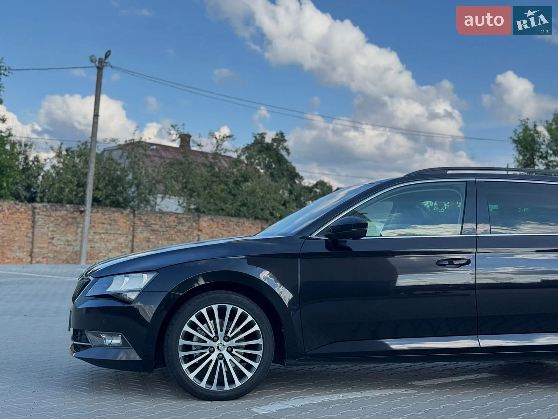 2016 Skoda Superb - мініатюра 20