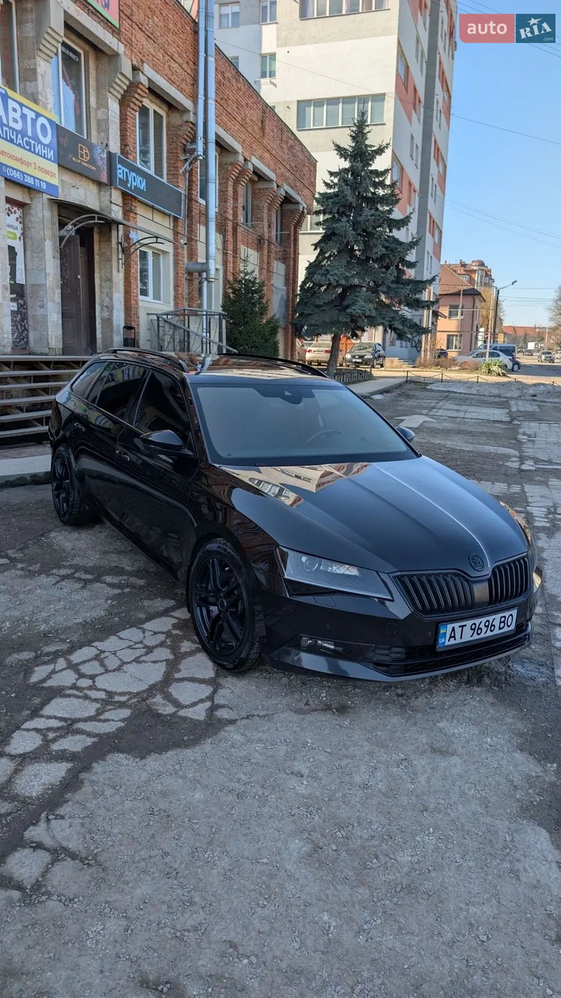2019 Skoda Superb - мініатюра 12