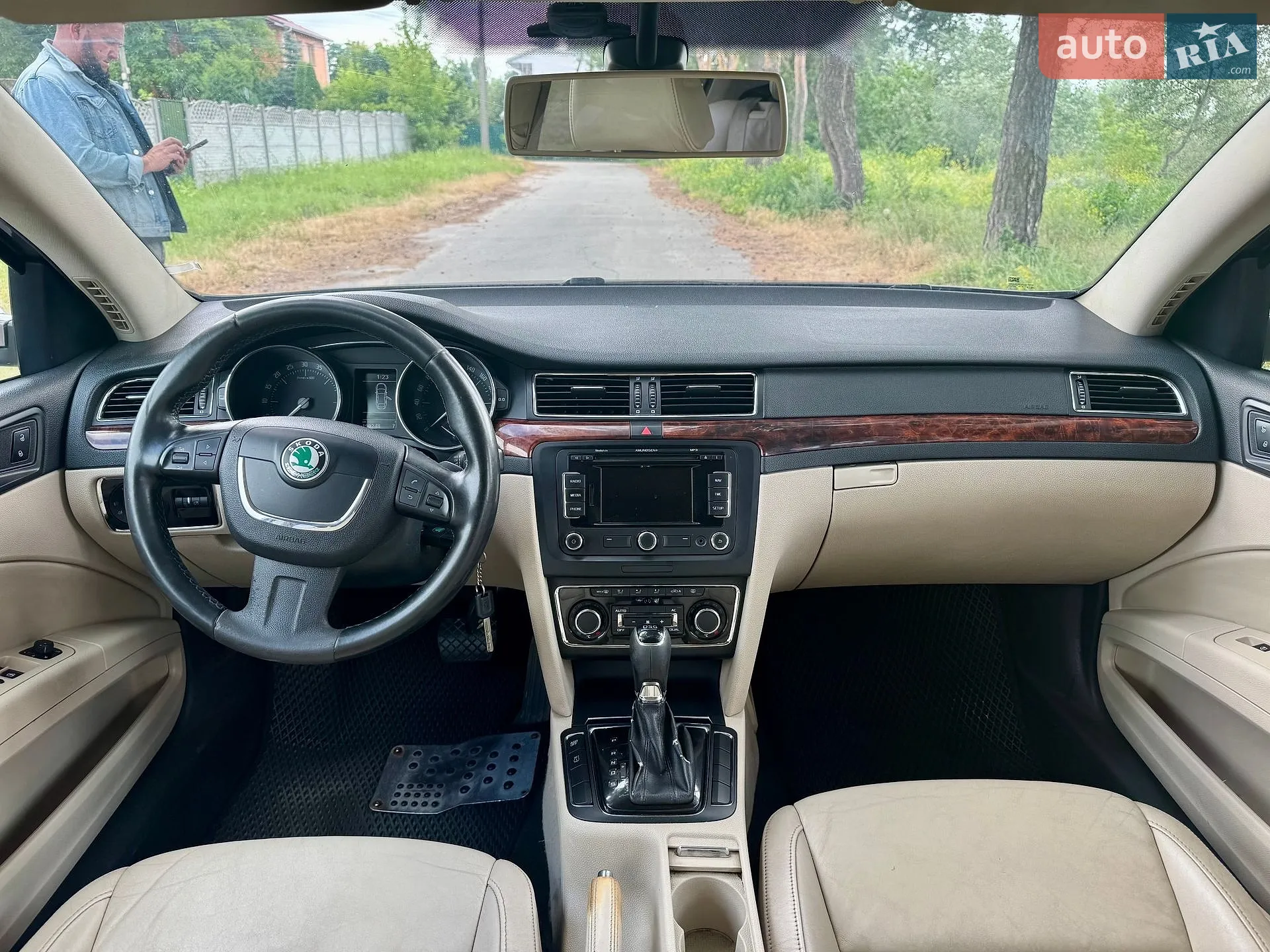 2012 Skoda Superb - мініатюра 13