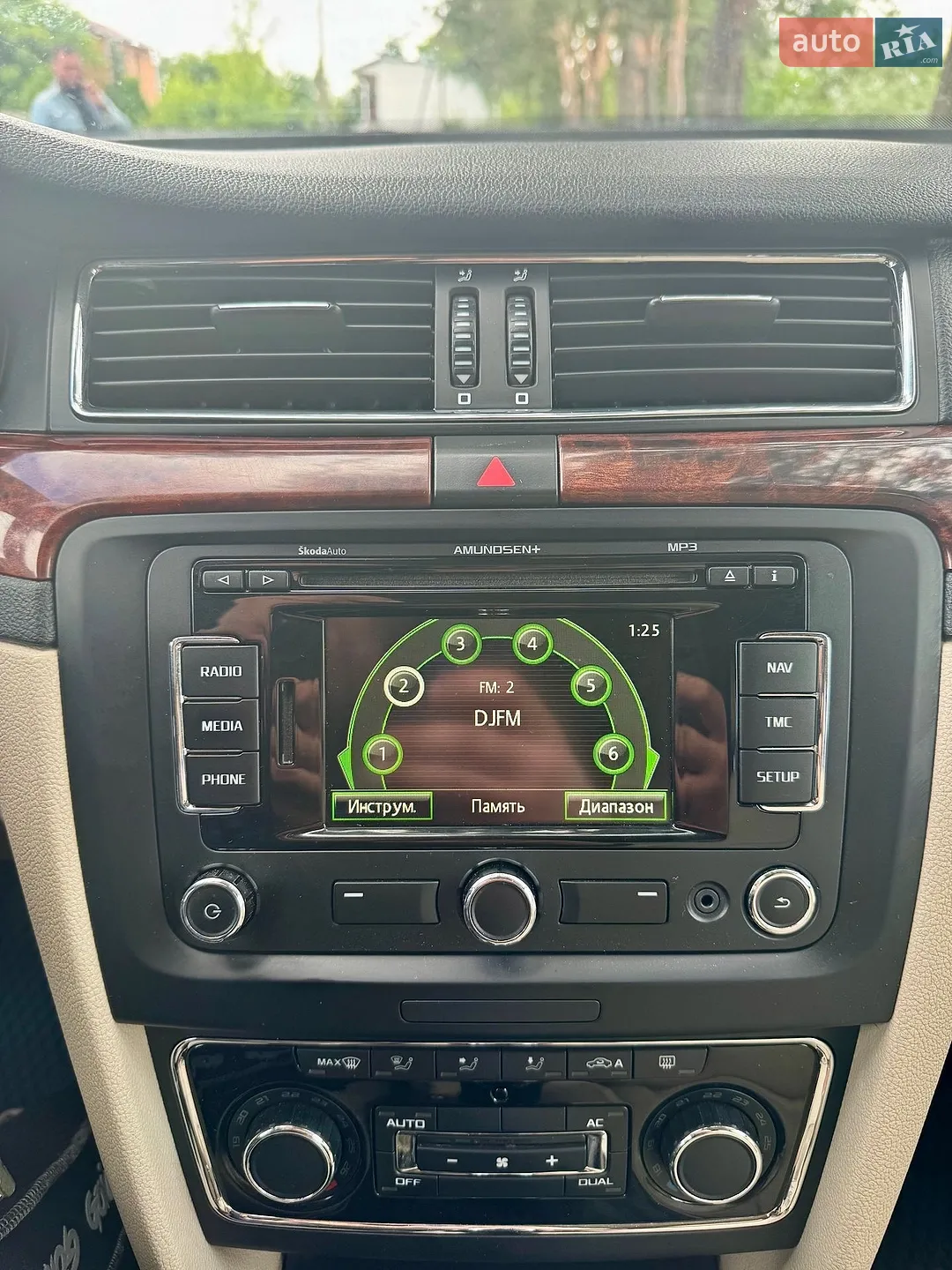 2012 Skoda Superb - мініатюра 18