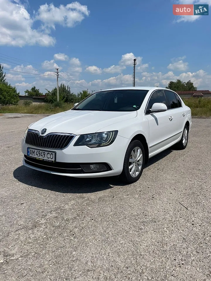 2013 Skoda Superb - мініатюра 27